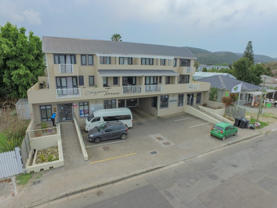 2 Bedroom Property for Sale in Knysna Central Western Cape